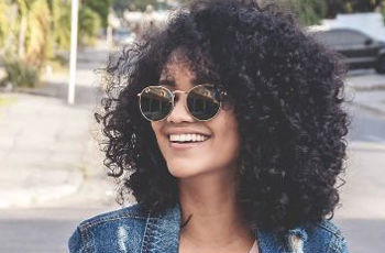 Мария Петрова - Старший консультант